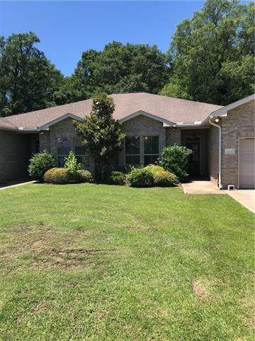 154 Village Oaks Boulevard - Photo 1