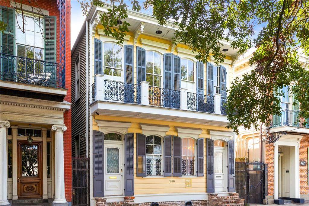 936 Esplanade Avenue - Photo 1