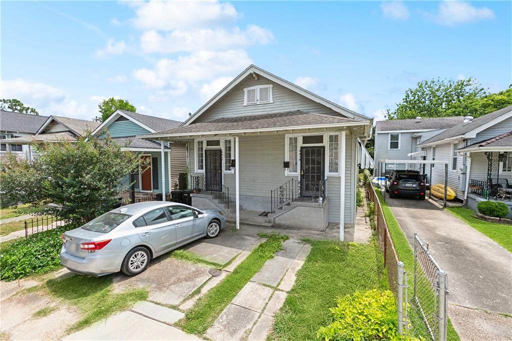 4412 14 Eden Street - Photo 1