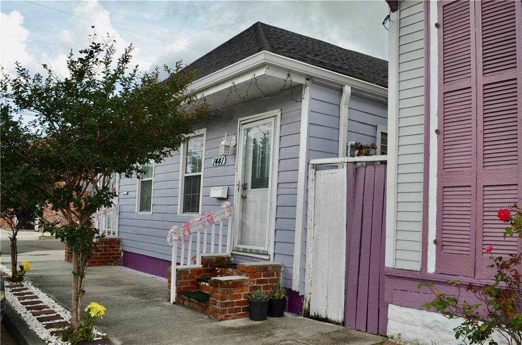 1441 Touro Street - Photo 1