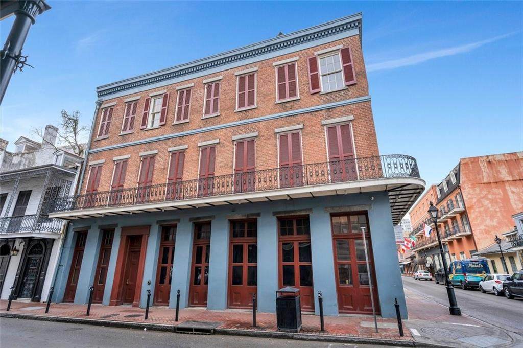 438 Dauphine Street - Photo 1