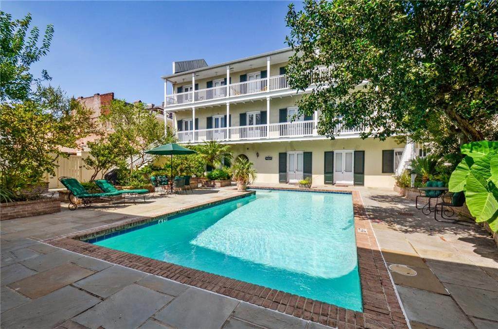 1022 Toulouse Street - Photo 1
