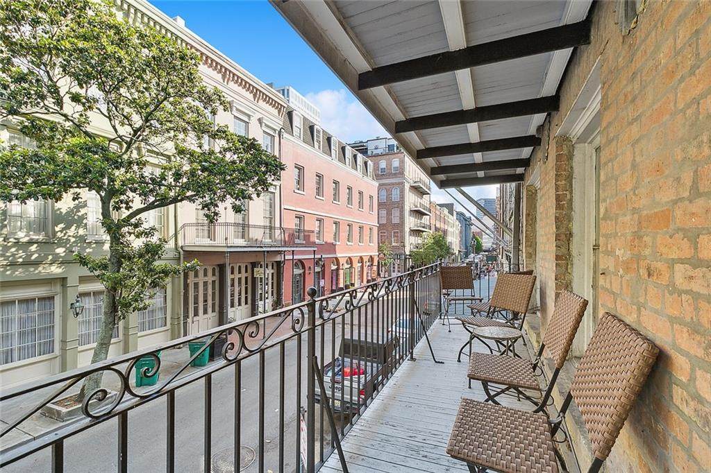 315 Decatur Street - Photo 1