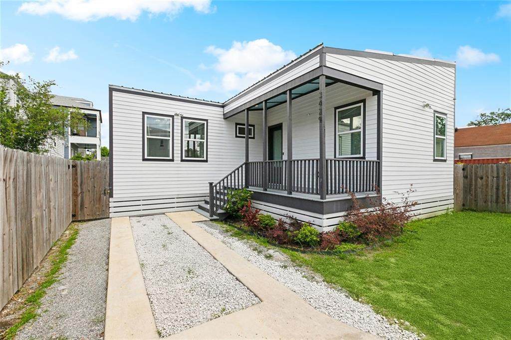 3429 Willow Street - Photo 1