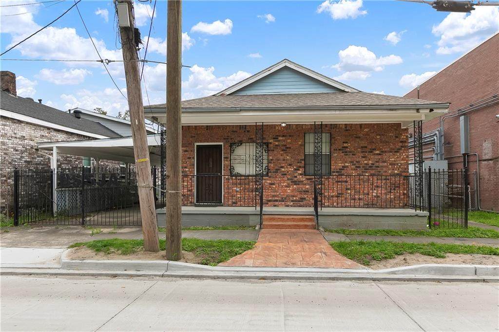 8312 Freret Street - Photo 1