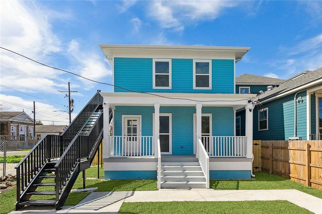 2206 Pauger Street - Photo 1