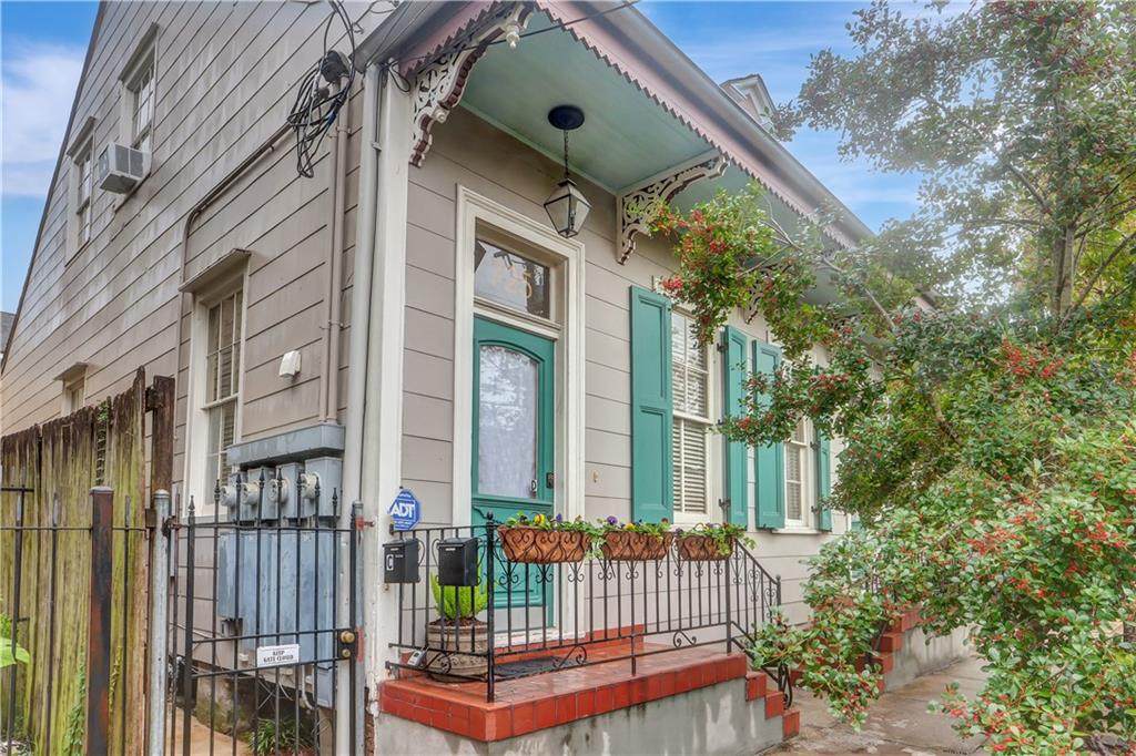 723 Kerlerec Street - Photo 1