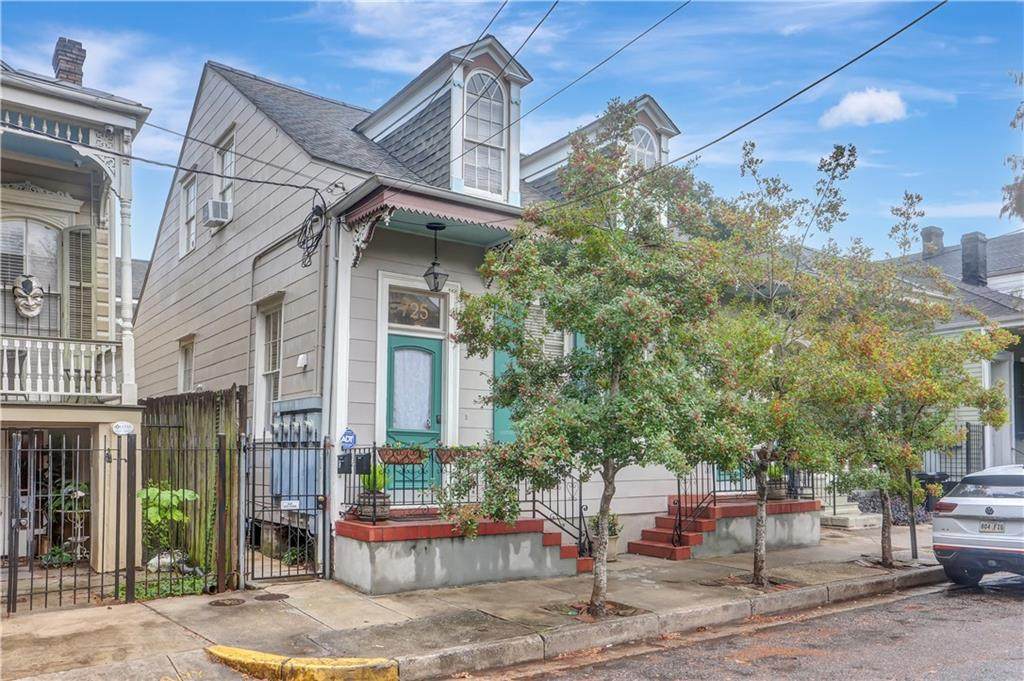 723 Kerlerec Street - Photo 1