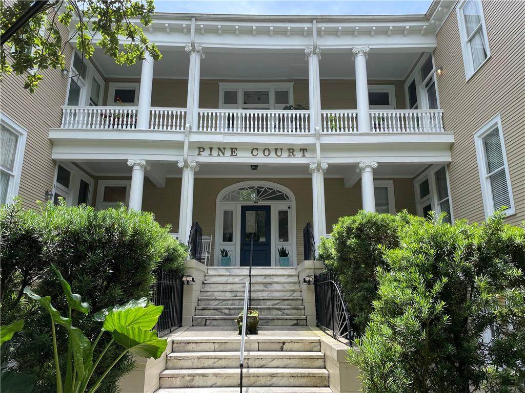 625 Pine Street - Photo 1