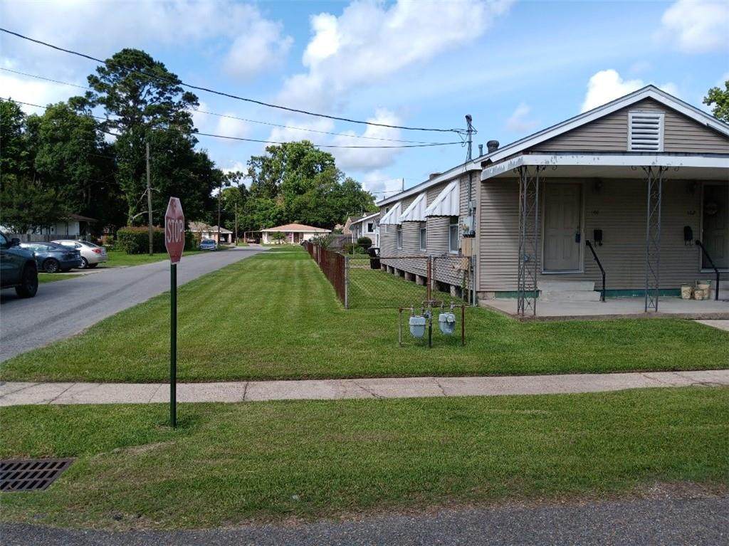 100 Ren Pass Avenue - Photo 1