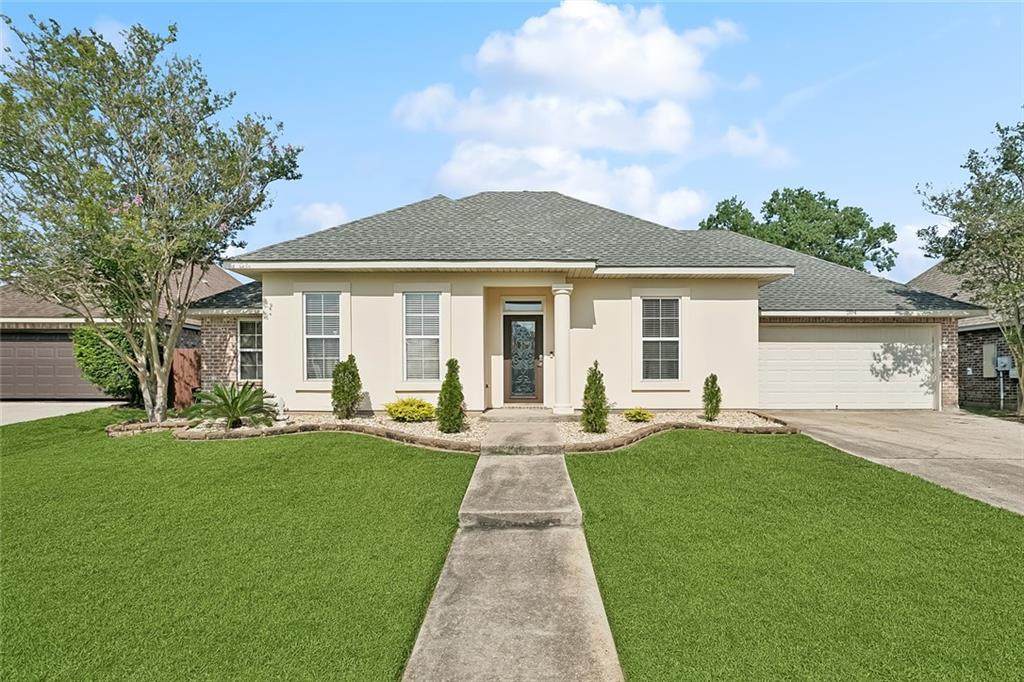 204 Annette Drive - Photo 1