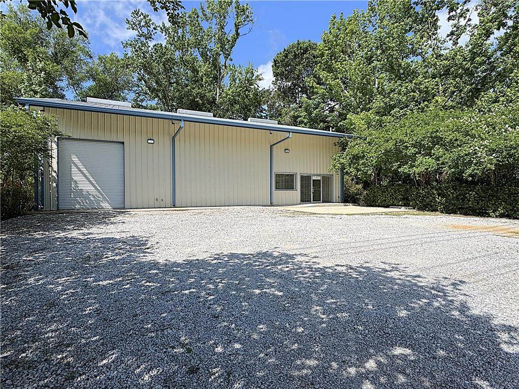 1655 Collins Boulevard - Photo 1