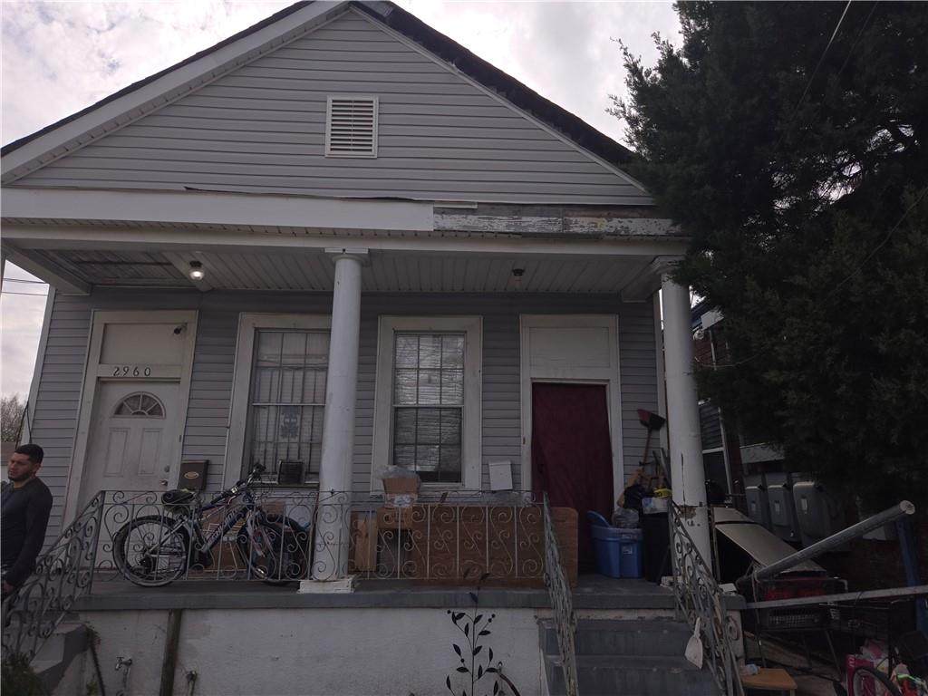 2960-62 Toledano Street - Photo 1