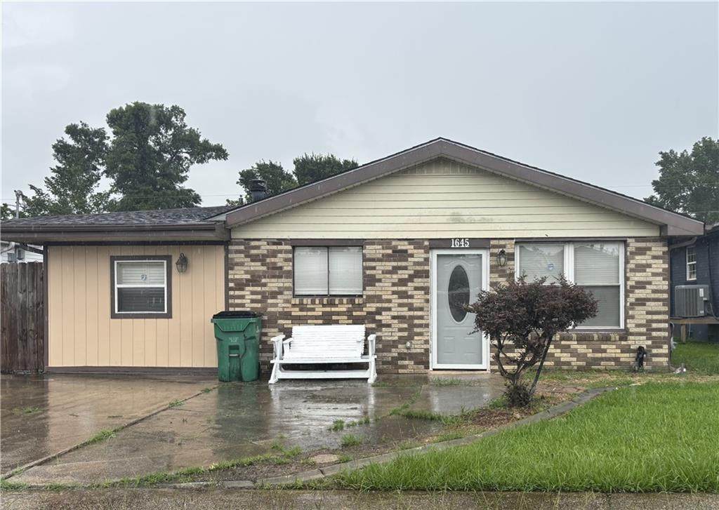 1645 Redwood Drive - Photo 1