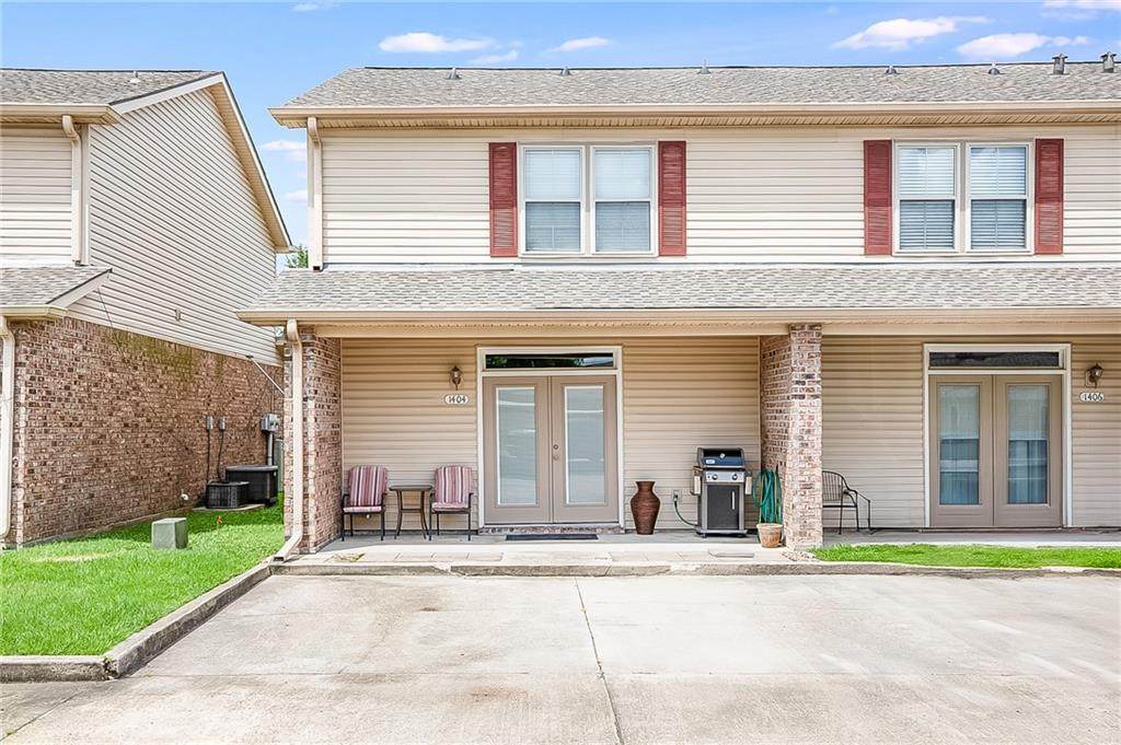 1404 Windsor Street - Photo 1