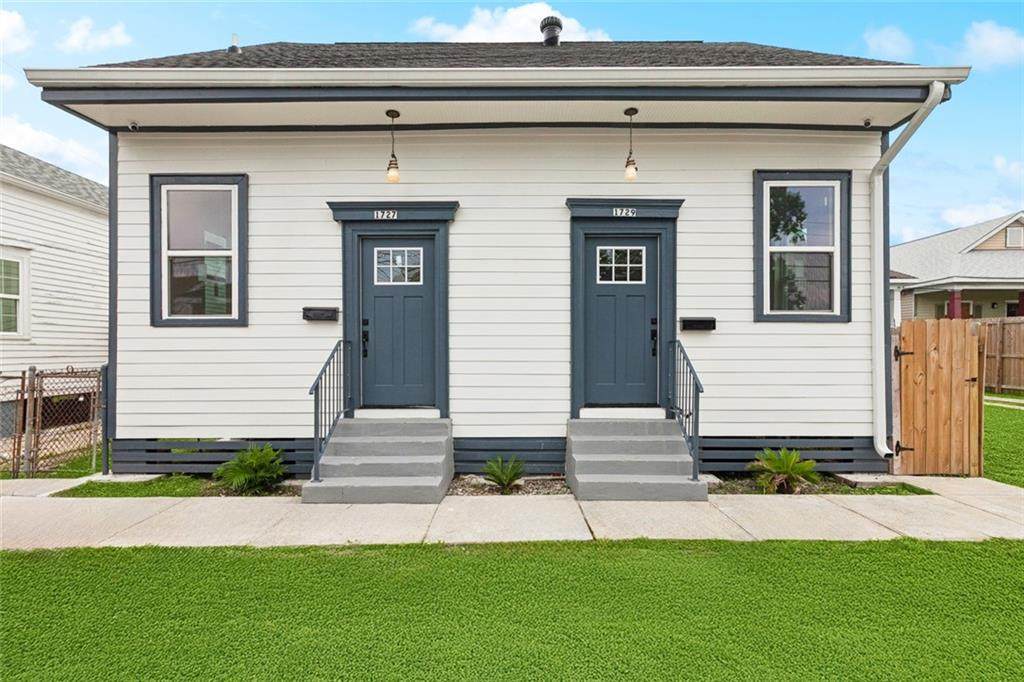 1727 19 Touro Street - Photo 1