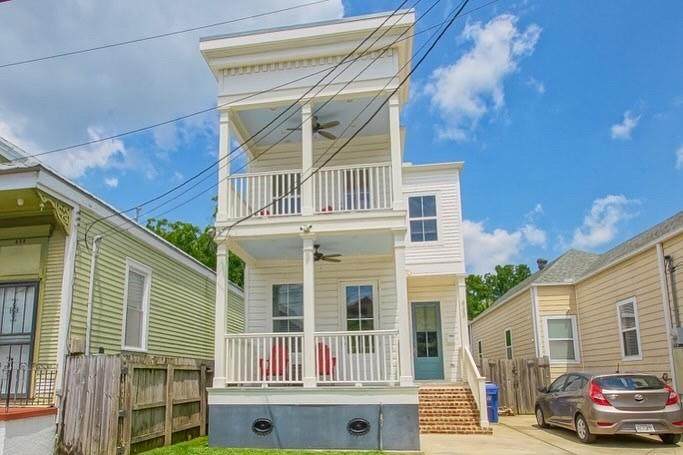 433 Cortez Street - Photo 1