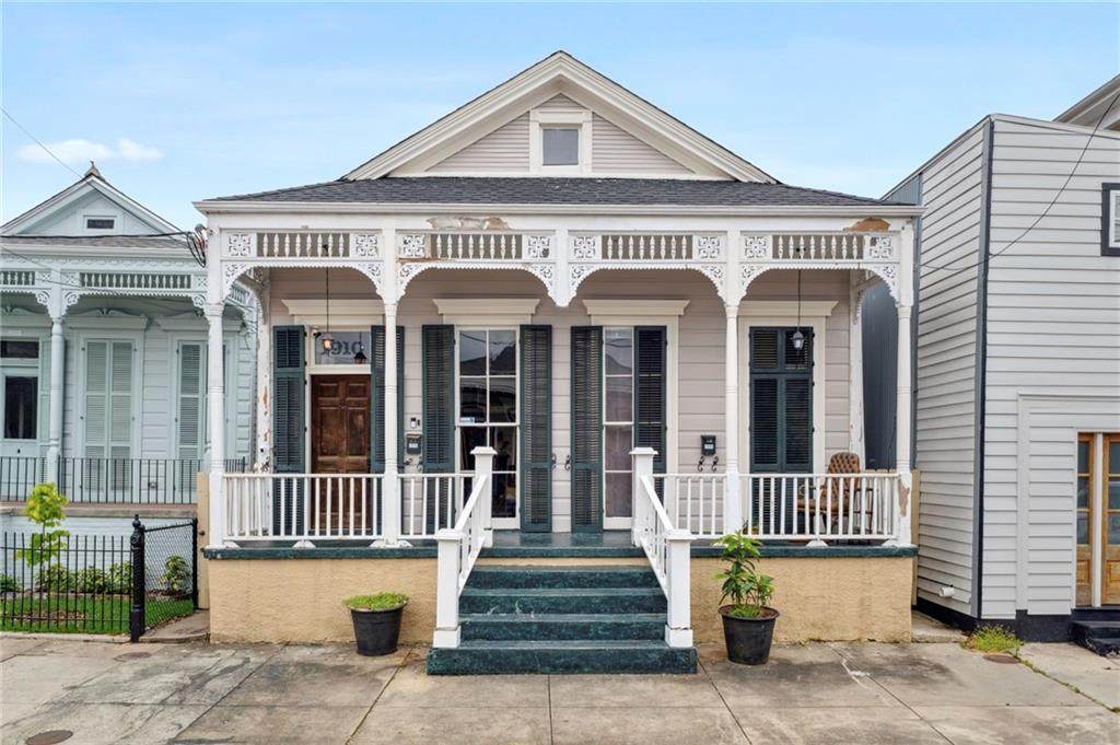 1910 Rampart Street - Photo 1