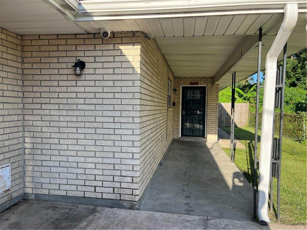 4006 Sullen Place - Photo 1