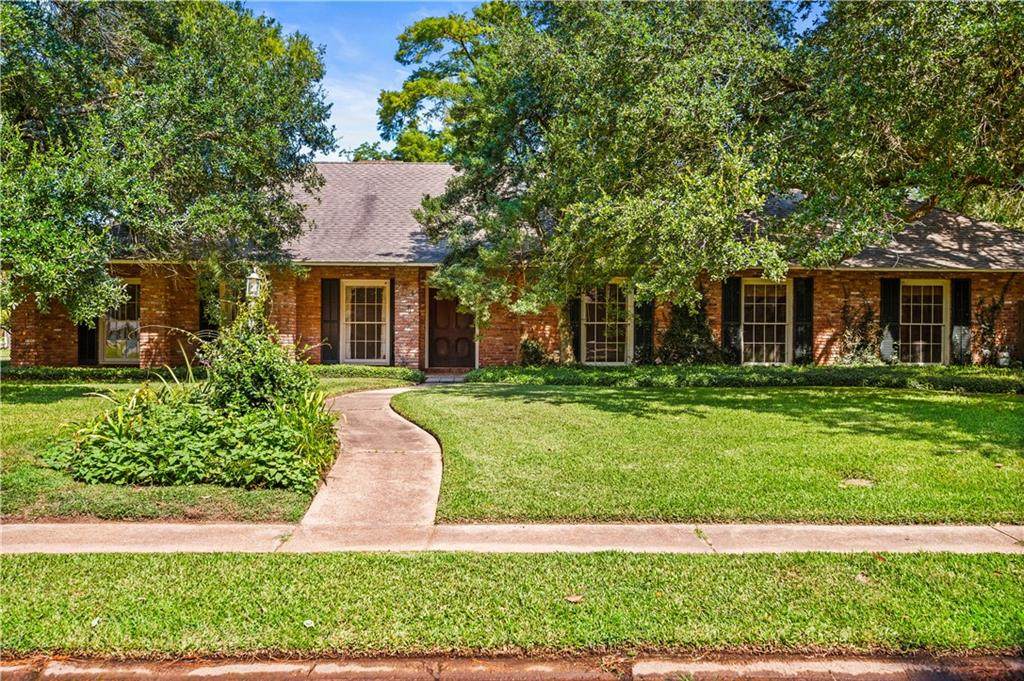 5616 Navaho Trail - Photo 1