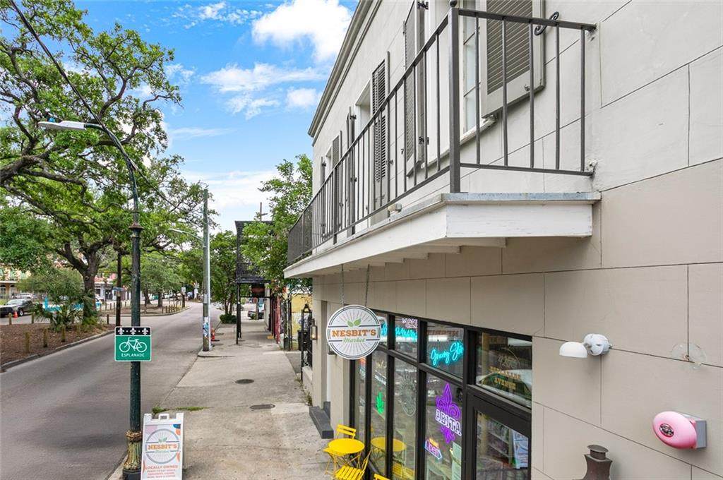 427 Esplanade Avenue - Photo 1
