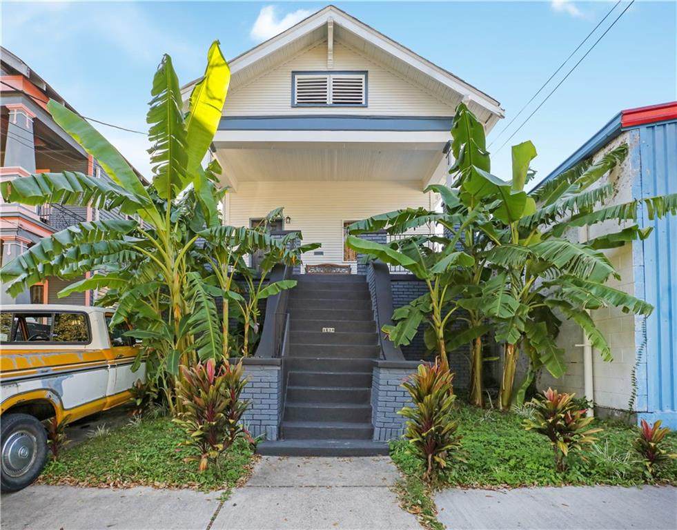 1630 St Roch Avenue - Photo 1