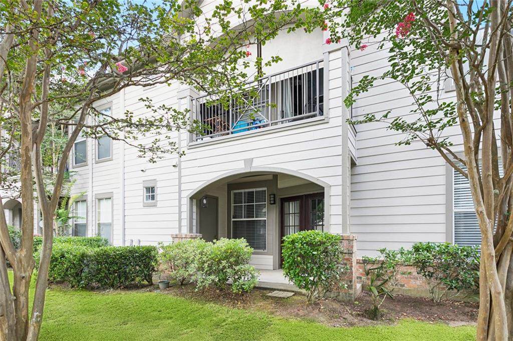 350 Emerald Forest Boulevard - Photo 1