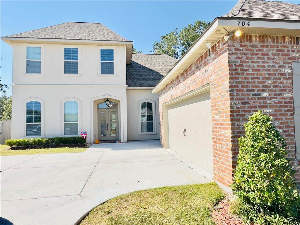 704 Pine Grove Loop - Photo 1