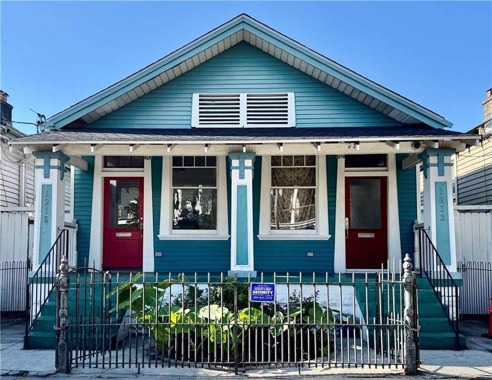 1213 Annunciation Street - Photo 1