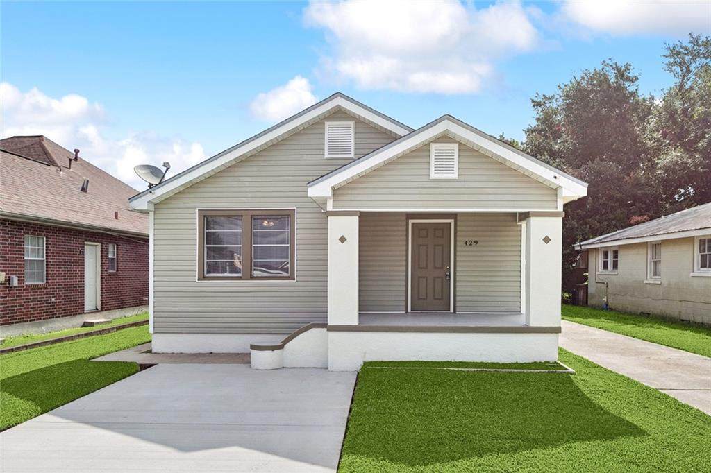 429 Fos Avenue - Photo 1
