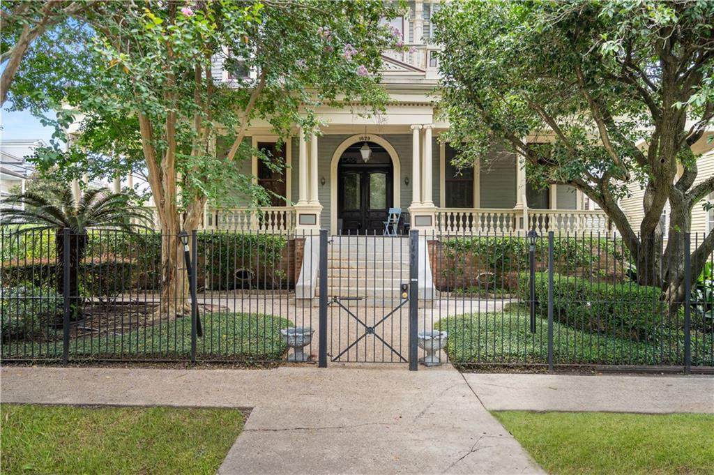 1629 Coliseum Street - Photo 1