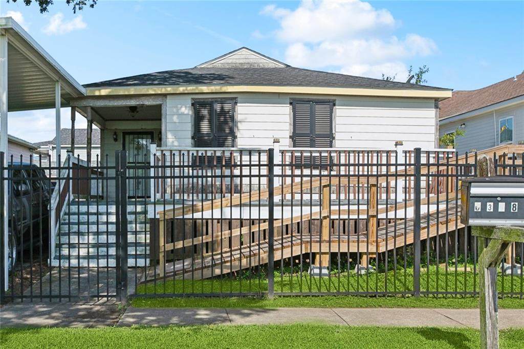 6308 Peoples Avenue - Photo 1