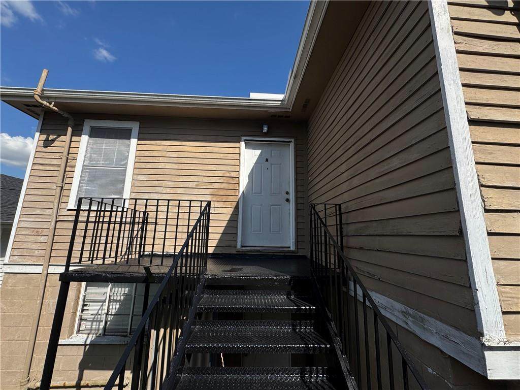 744 Avenue A Avenue - Photo 1