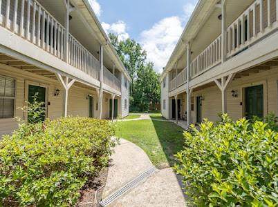 737 Heavens Drive - Photo 1