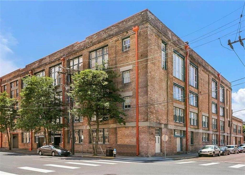 1111 Peters Street - Photo 1