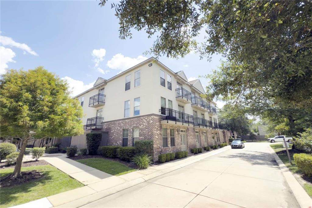 827 Autumn Place - Photo 1