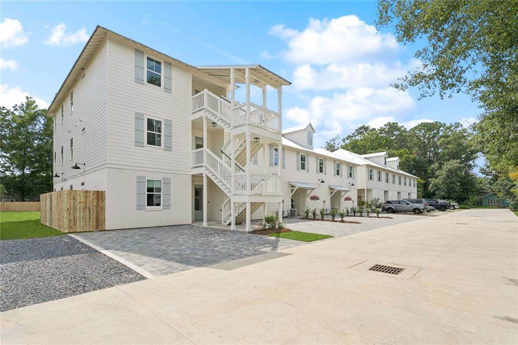 745 Carroll Street - Photo 1