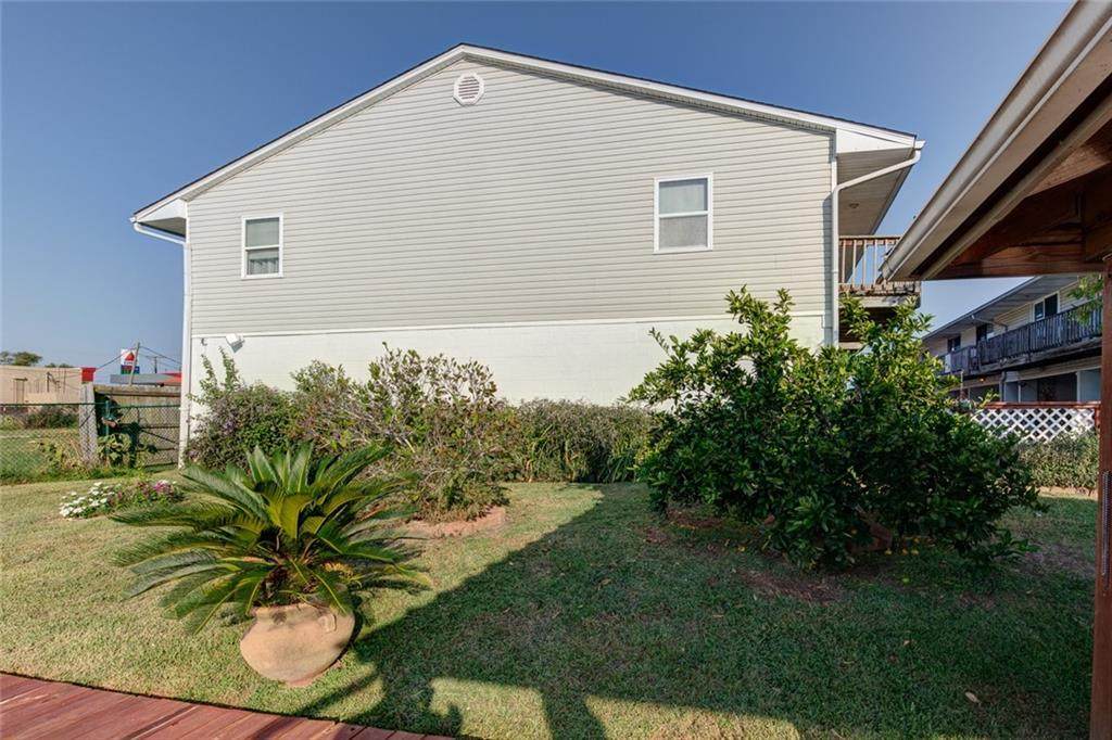 4650 Pontchartrain Drive - Photo 1