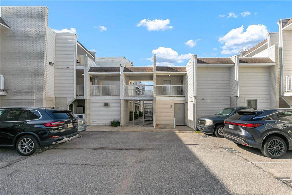 3805 Houma Boulevard - Photo 1