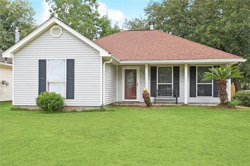 2223 Pelican Street - Photo 1