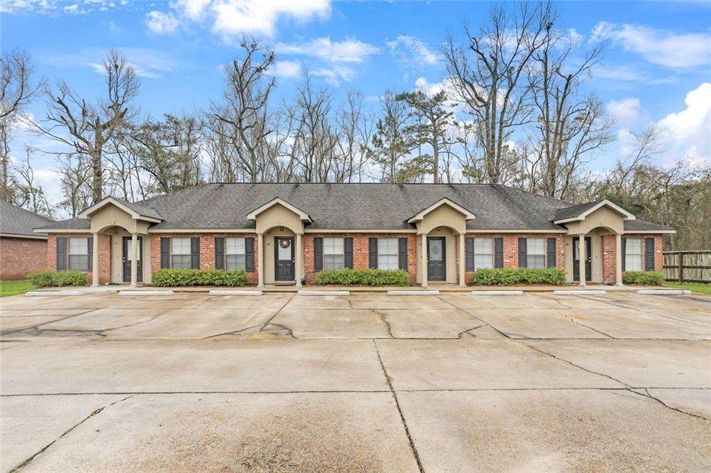 45487 Pointe Drive - Photo 1
