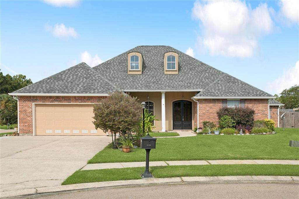 669 Lake Iberville Court - Photo 1