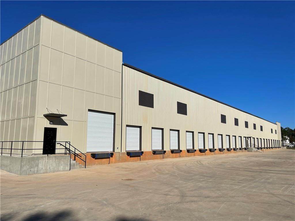 401 Northpointe Court - Photo 1