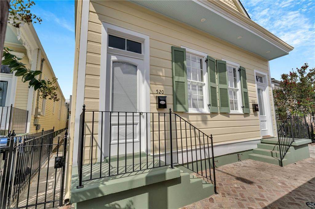 520 4TH Street - Photo 1