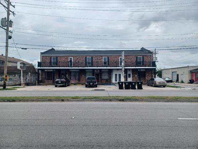 4701 Downman Road - Photo 1