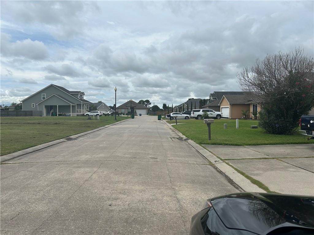 https://bt-photos.global.ssl.fastly.net/neworleans/orig_boomver_1_2516746-2.jpg
