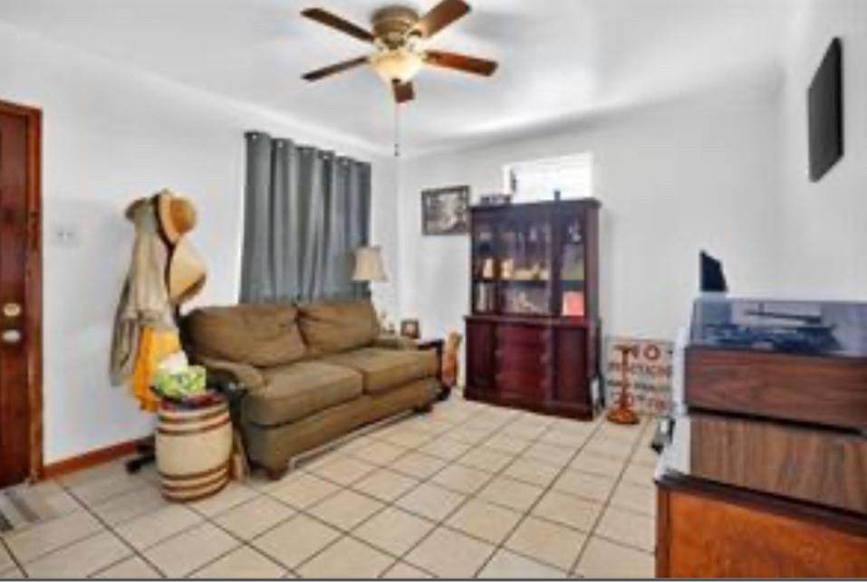 https://bt-photos.global.ssl.fastly.net/neworleans/orig_boomver_1_2518157-2.jpg