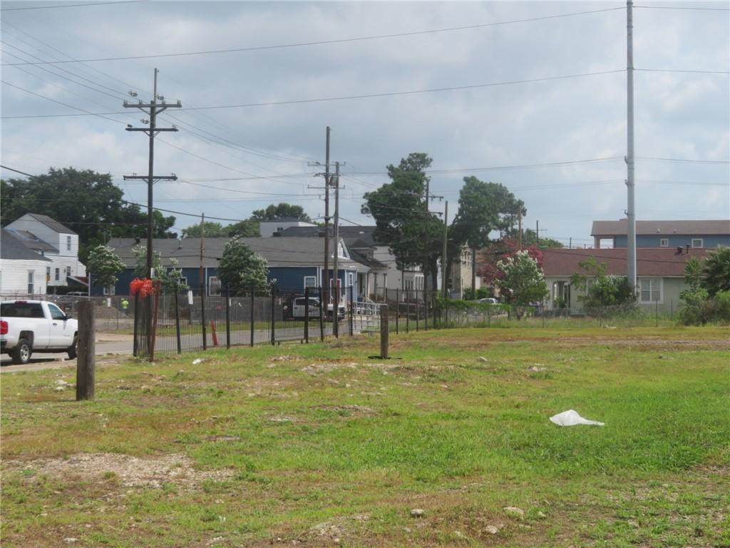 3125 Tulane Avenue - Photo 1