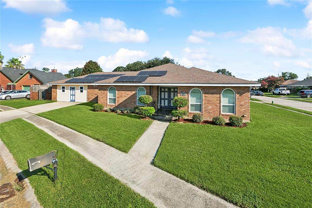 7021 Curran Boulevard - Photo 1