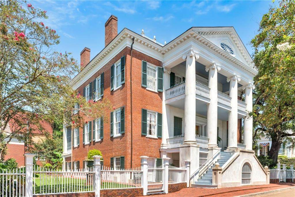 310 North Wall Street - Photo 1